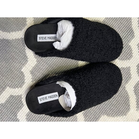 Steve Madden Women's Black Fleece lined Slippers Size 7M Black Polyester Cozy - Picture 1 of 4